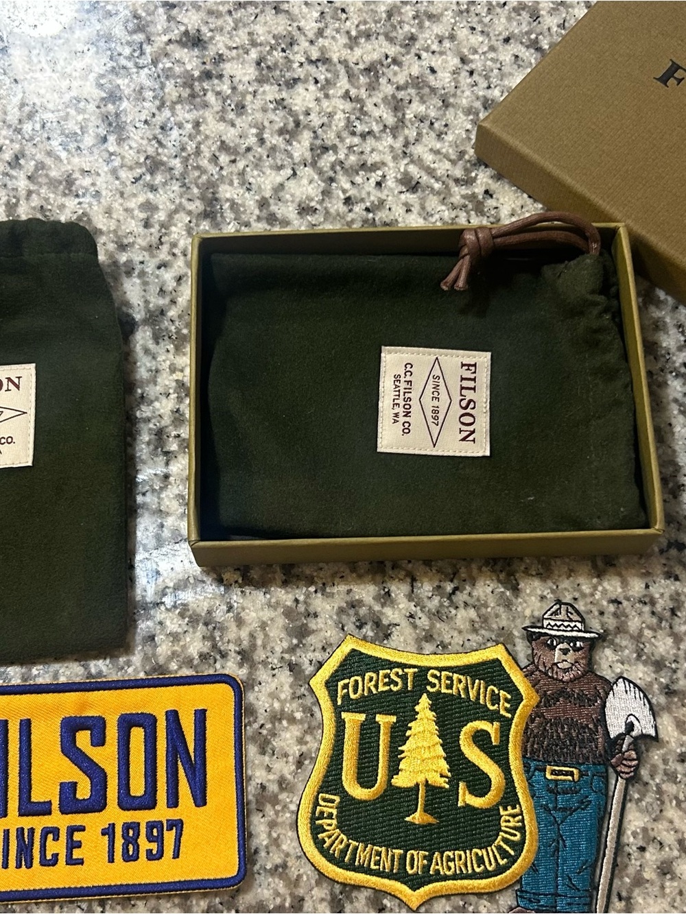 Filson Rugged Twill Belt Pouch - Picture 4 of 4